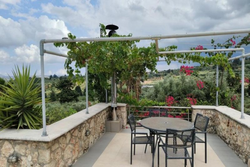 Pemonia Kreta, Pemonia: Ruhiges und weitläufiges Anwesen zu verkaufen Haus kaufen